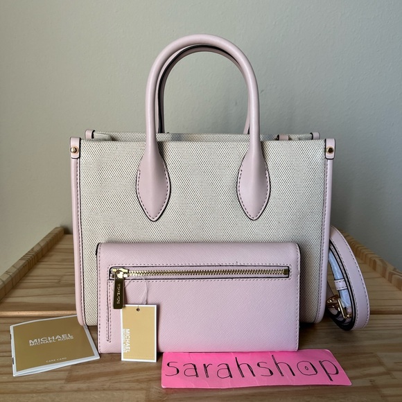 🌼Michael Kors Set - Picture 2 of 16